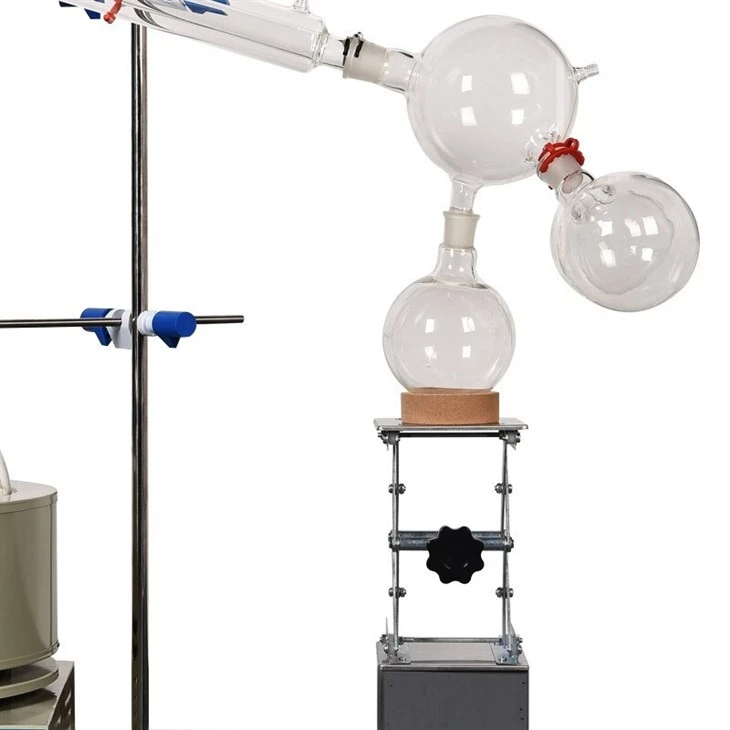 Short Path Condenser